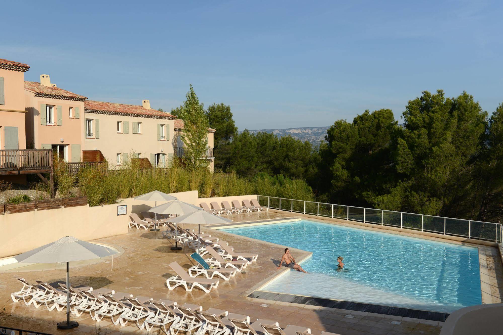 Residence Pierre & Vacances Les Coteaux De Pont-Royal Mallemort Exterior foto